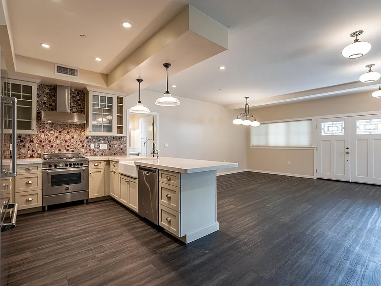 959 S Ash Ave #1002 — Photo 23
