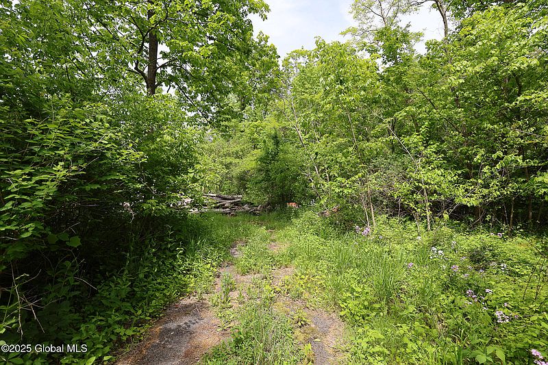 4th image of 143 Rarick Road