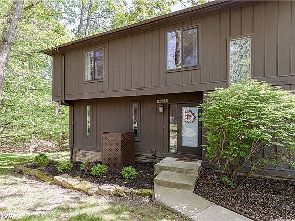 2nd image of 7553 Creekwood Dr #20A