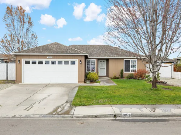 3851 Heritage Way, White City, OR 97503