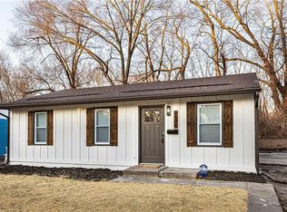 4000 Oakley Ave, Kansas City, MO 64130