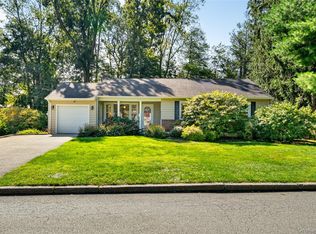 101 Keats Ave, Hartsdale, NY 10530