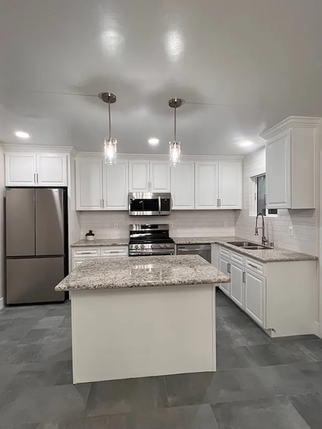 4 bed, 1488 sqft, $4,150 — Photo 3