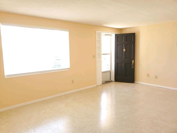 2nd image of 3445 Ottway Dr