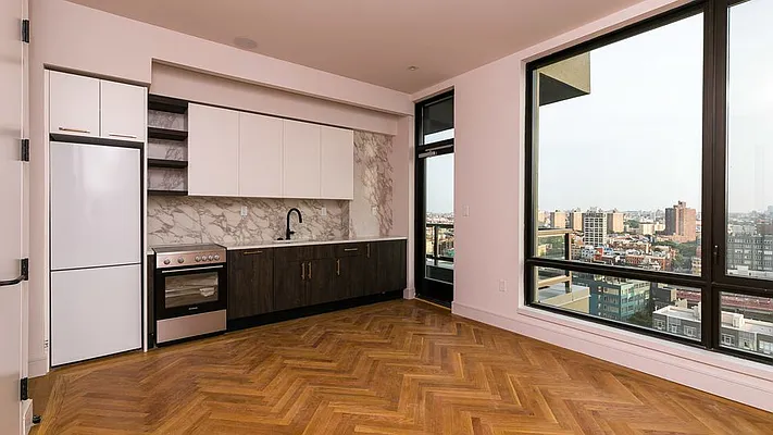 Rented by Nooklyn NYC LLC | media 109