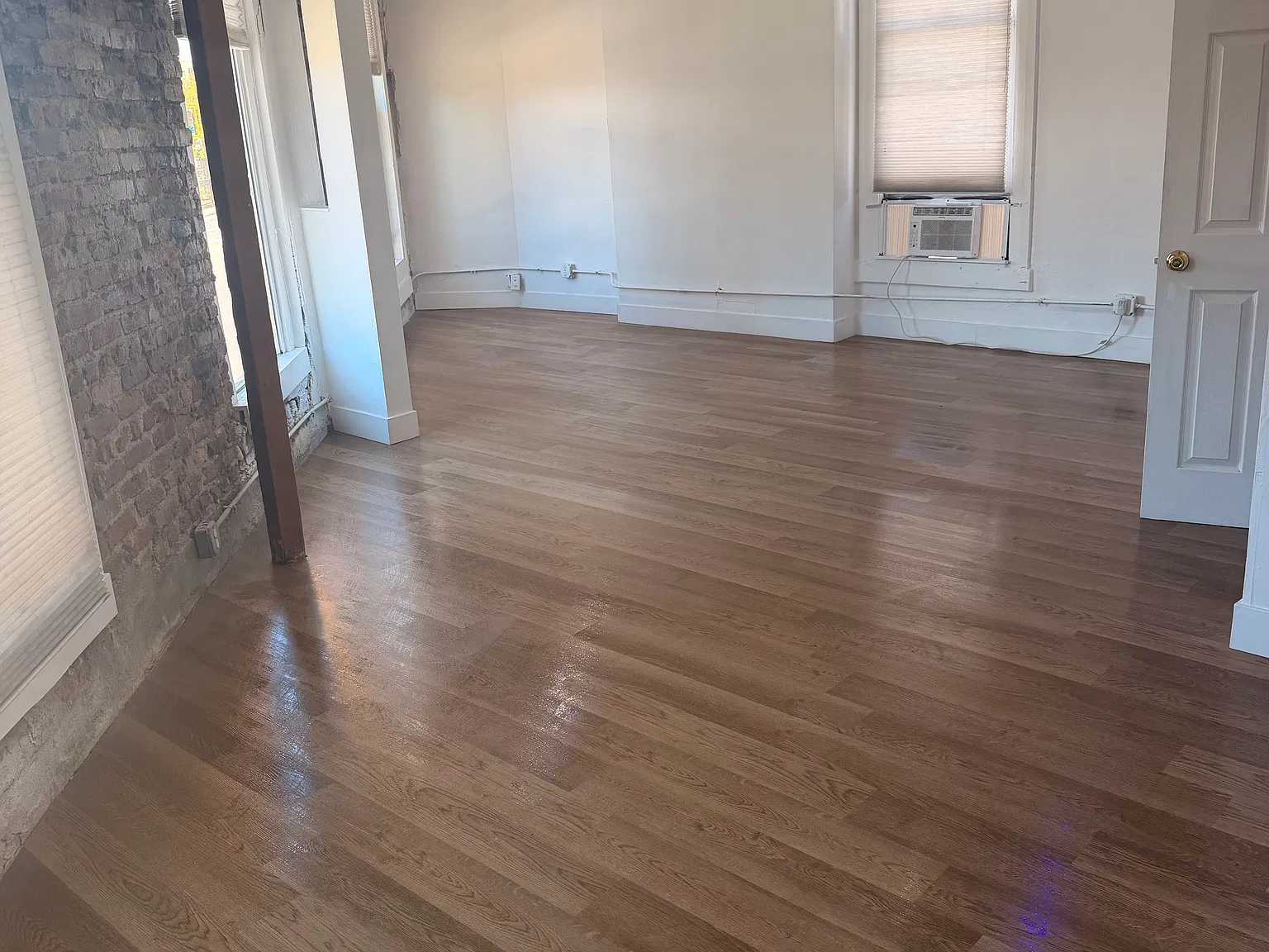 2 bed, 700 sqft, $1,850 — Photo 1