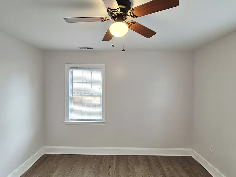 115 Slagle Ave — Photo 33