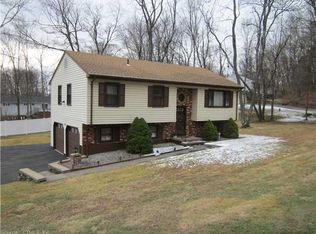 630 Middlebury Rd, Watertown, CT 06795