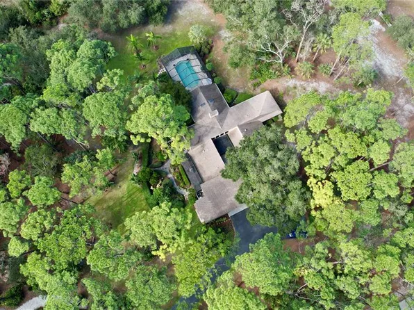 1027 Ranchero Dr, Sarasota, FL 34240