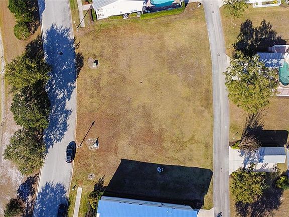 5th image of 1527 FAIRVIEW CIRCLE LOT 35