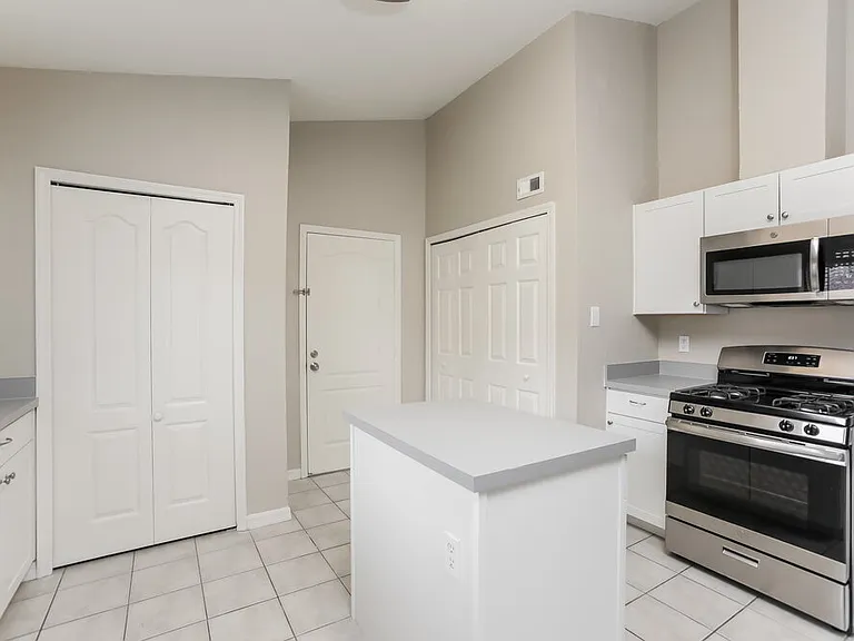 747 Citrus Cove Dr — Photo 5