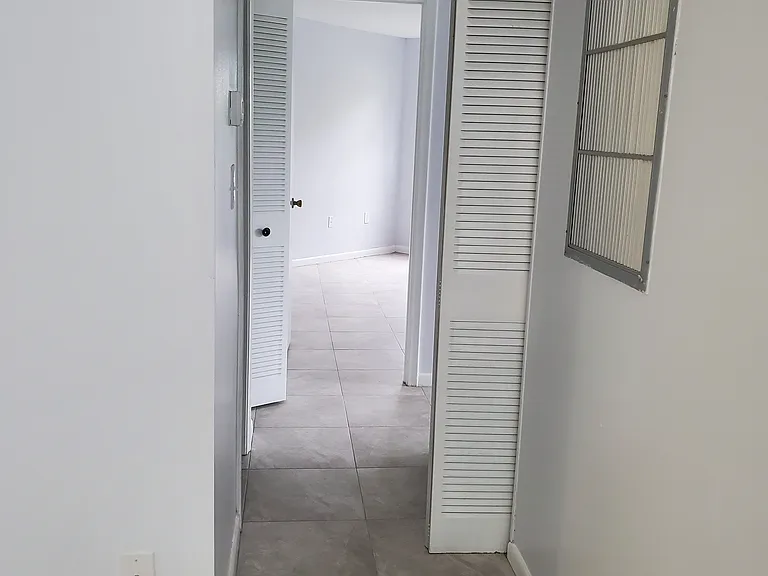 3546 Southpointe Dr — Photo 19