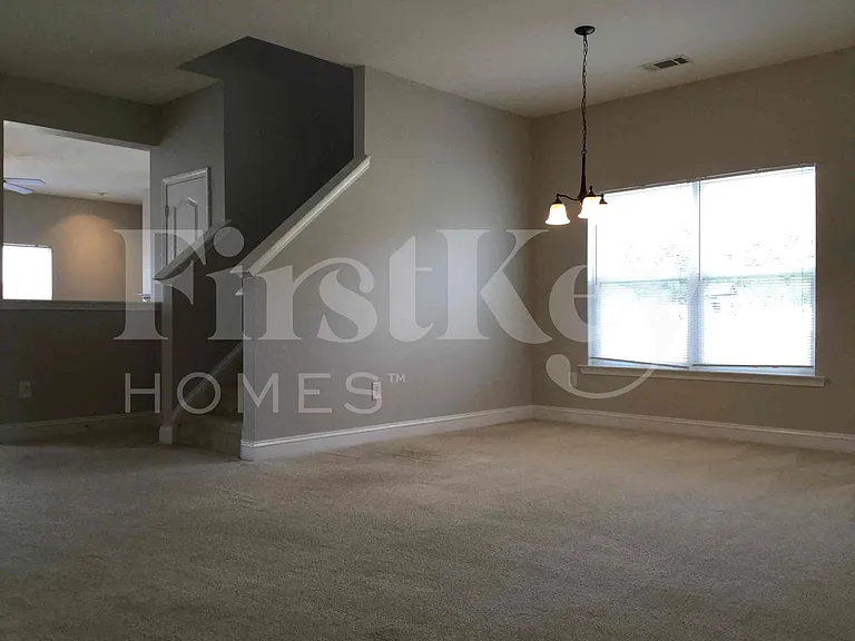 127 Colville Rd — Photo 5