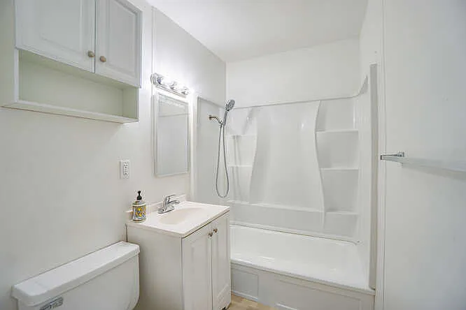 3670 SW 144th Ave — Photo 4