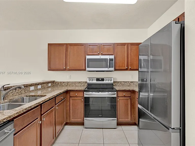 8620 NW 97th Ave #213 — Photo 7
