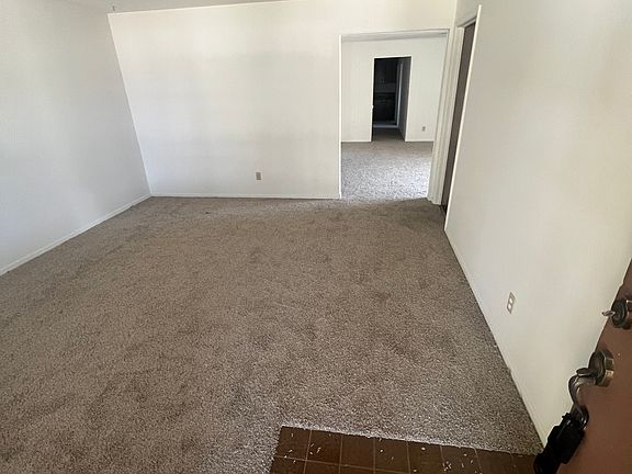2nd image of 6912 E 46th Pl