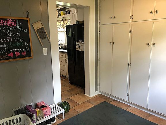 Back porch/laundry room 