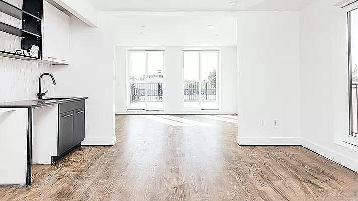 1st image of 321 Woodbine St #3F