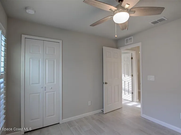 4188 Trovita Cir W — Photo 11