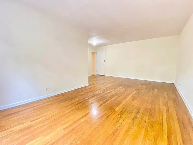 38-15 Bowne St #3E — Photo 11