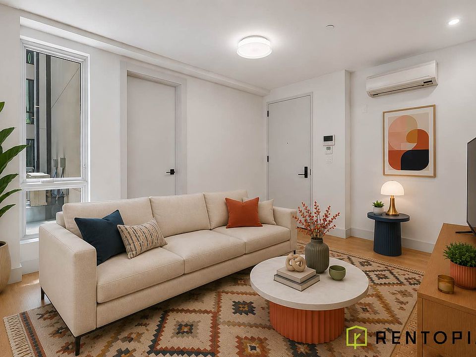 1st image of 319 Lenox Rd #3E