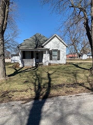 2nd image of 284 W Center St