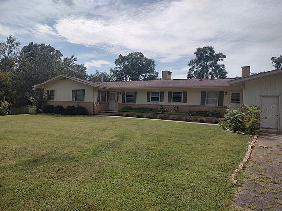2nd image of 191 Wren Ave