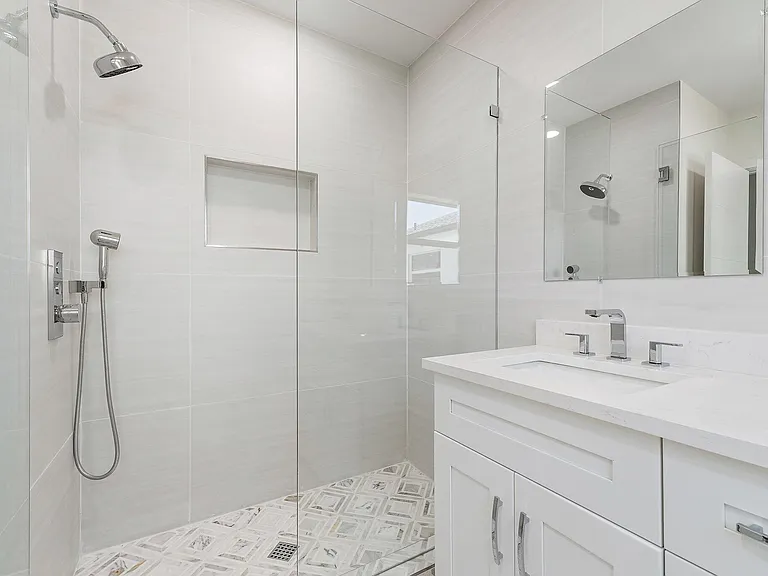 4015 Washington Rd — Photo 14