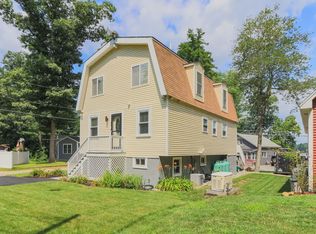 11 Tabor Rd, Hampstead, NH 03841