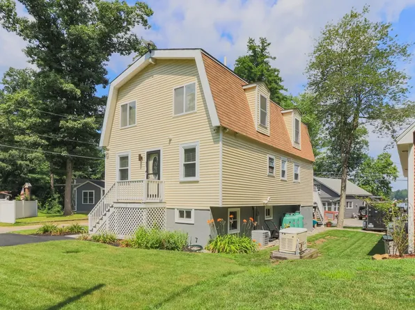 11 Tabor Road, Hampstead, NH 03841
