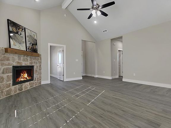 2nd image of 132 Calvin Dr