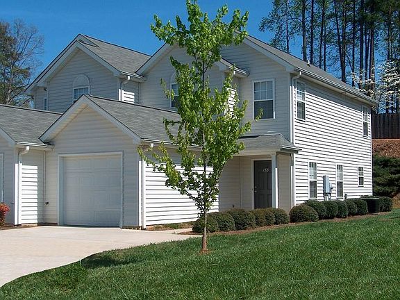 2nd image of 133 Springwood Ln