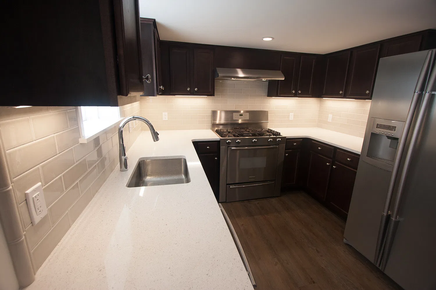 3 bed, 1100 sqft, $3,600 — Photo 3
