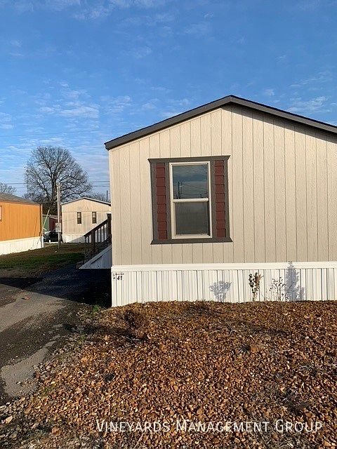 2nd image of 41 Riviera Courts Dr
