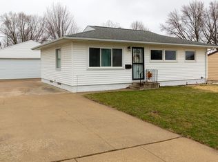 1031 Scott Ave, Waterloo, IA 50701