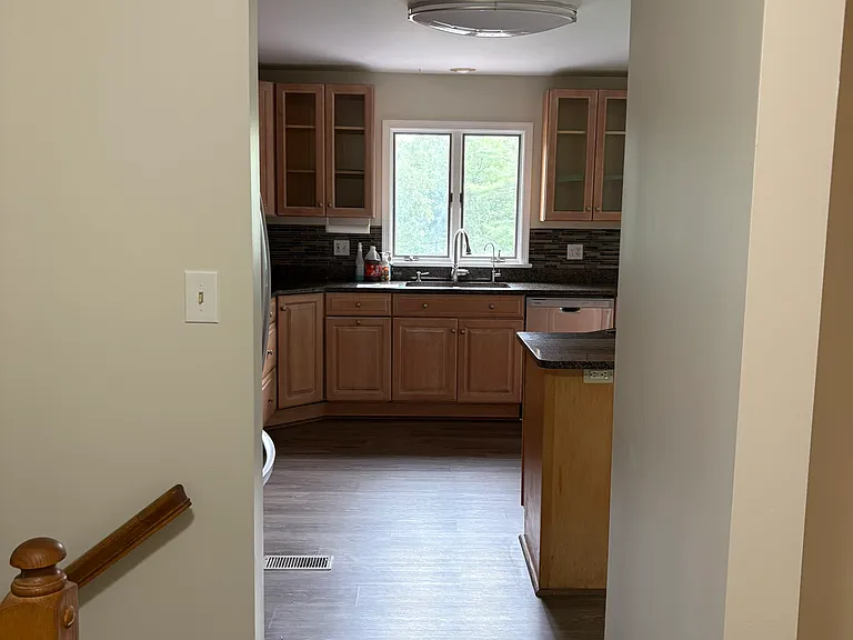 11322 Old Hopkins Rd — Photo 15