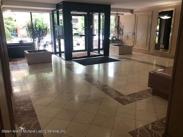 1st image of 120 Wellington Ct APT 1E