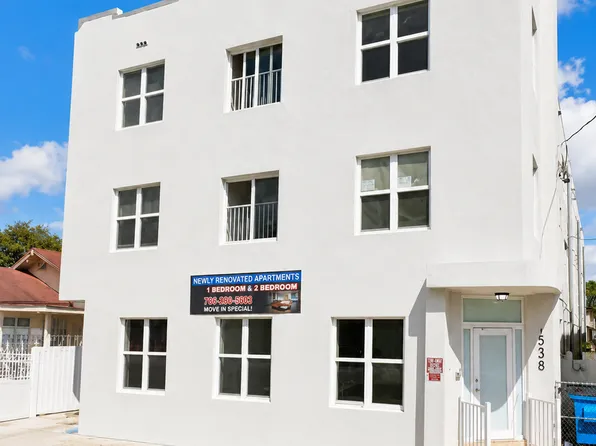 1051 NW 2nd St #15, Miami, FL 33128