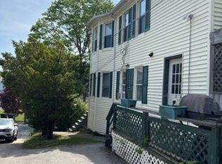 14 1st Ave, Dudley, MA 01571