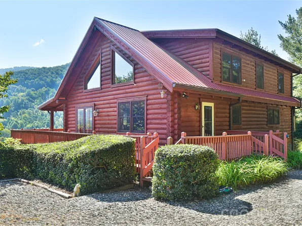 27 Winn Dr, Leicester, NC 28748