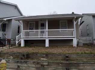 915 Edgemont Ave, Palmerton, PA 18071