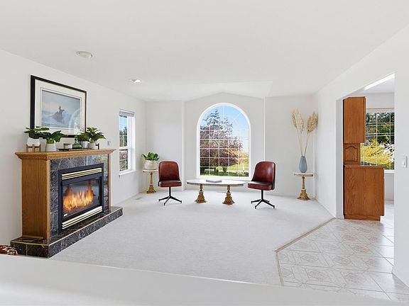 2nd image of 846 Wright Rd
