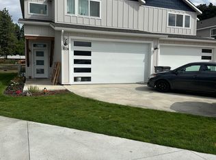 800 E F St, Deer Park, WA 99006