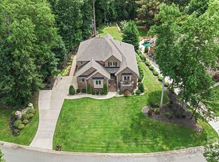 153 W Maranta Rd, Mooresville, NC 28117