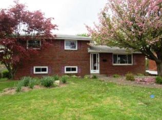 112 Viennese Dr, Pittsburgh, PA 15209