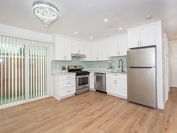 2nd image of 210 Elder Ave