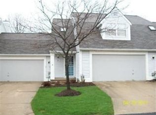 9551 Ridge Ct, Twinsburg, OH 44087