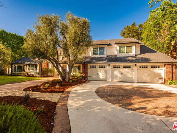 17429 Tarzana St, Encino, CA 91316