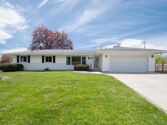 2nd image of 2403 Inca Ln