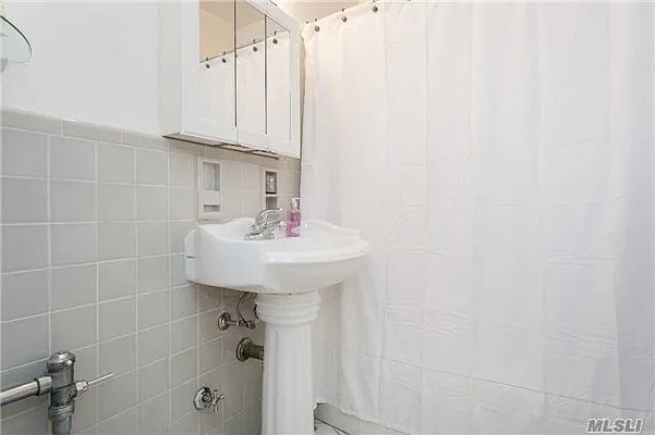 Sold by Douglas Elliman | media 30